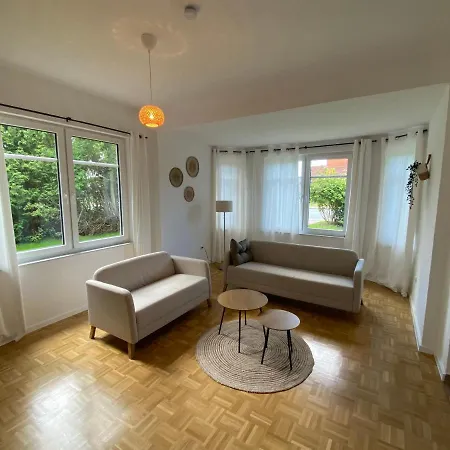 Pewsum Ferienhaus *